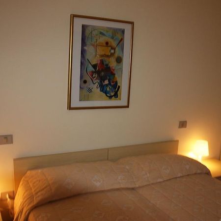Hotel La Pineta Arborea Luaran gambar