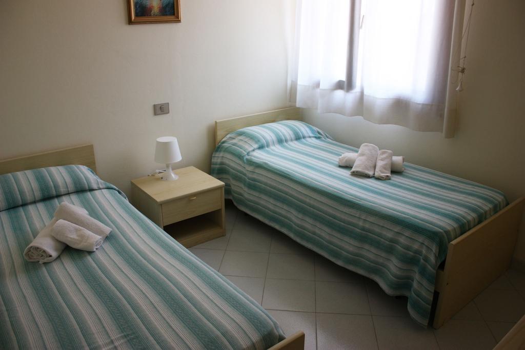 Hotel La Pineta Arborea Luaran gambar